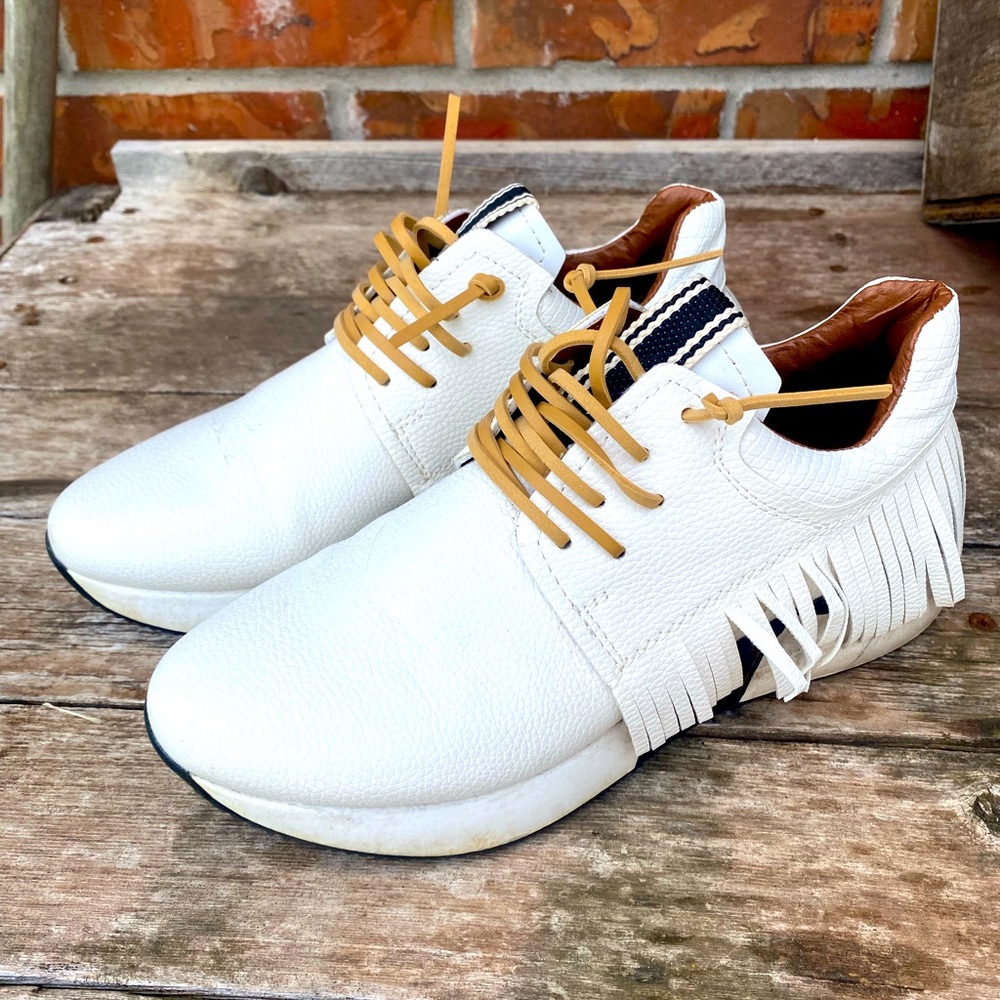 ShuShop Pepa Fringe Sneaker